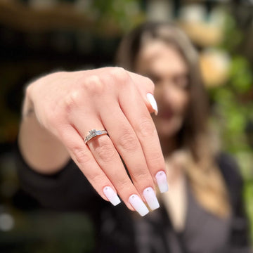 Μονόπετρο δαχτυλίδι Swarovski λευκόχρυσο - WD232